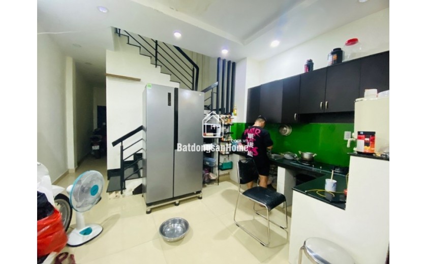 Bán nhà đường số 6, Linh Xuân, Thủ Đức, TP HCM. DT 210m2, 9PN, 9,4 tỷ. Sổ hồng. 0933125879