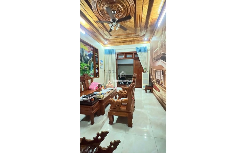 Bán nhà đường số 6, Phường Linh Xuân, Thủ Đức, TP HCM. DT 104 m2, 3 tầng, 4PN. Giá  6.95  tỷ, SH. LH 0933125879