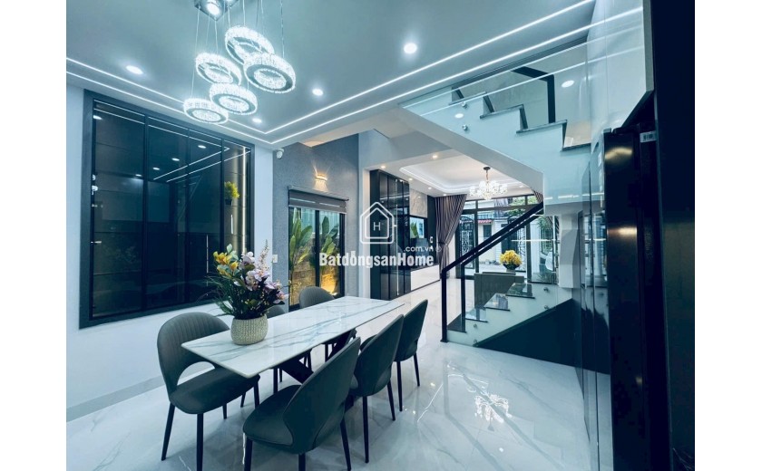 Bán nhà Tô Hiệu 115m2 kiệt ô tô vào sân nhà 3 mê tân cổ điển giá 7.1 tỷ