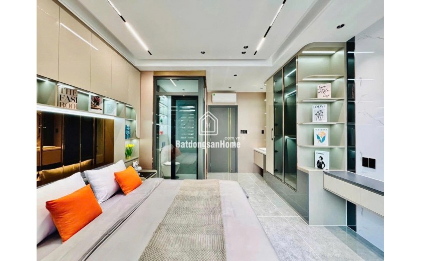 Hoa hậu Phố Trạm,55M,8 tầng thang máy,gara ô tô,full NT nhập khẩu,nhỉnh 16 tỷ