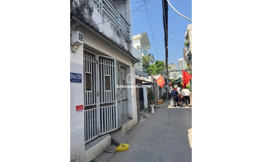 Bán nhà phường Tân Phú, Quận 7,4x14 4 tỷ 2