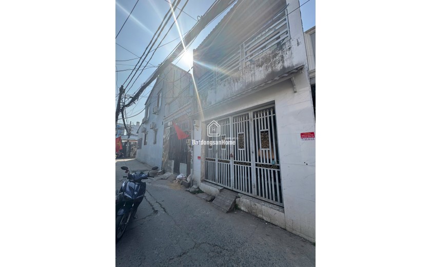 Bán nhà phường Tân Phú, Quận 7,4x14 4 tỷ 2