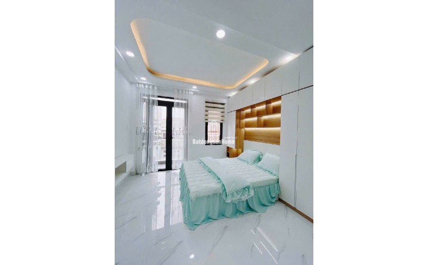 Bán nhà 4 tầng Nguyễn Thị Thập - HXH 1 trục gần LotteMart- 7 Tỷ 5