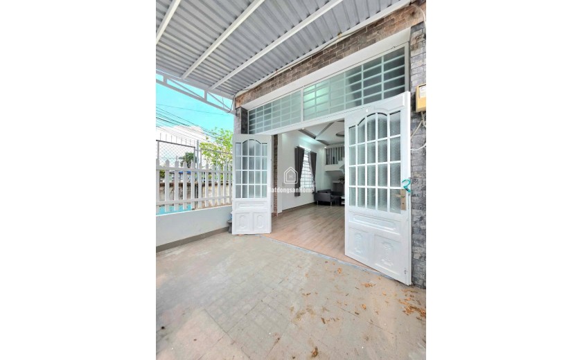 Mặt Tiền Chính Kinh Doanh 4 Tỷ 86 - SHR Gốc 2 Mặt Tiền 4