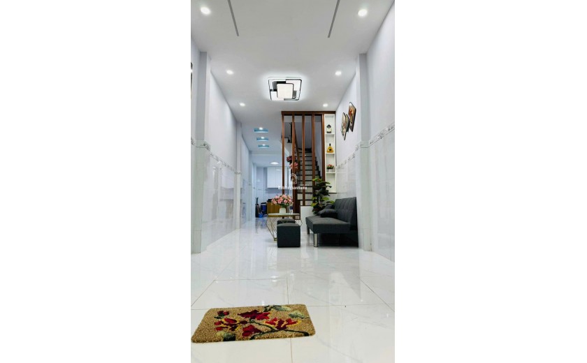 Bán Nhà Quận 3 - CMT8 - Nhà Mới - 33M - 2PN - Nhỉnh 3 Tỷ