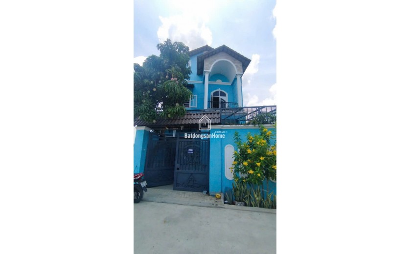 Bán nhà đẹp 7x25m, BTCT 2 lầu, 3PN, 4WC, sân vườn trước sau, giá tốt 6 tỷ 8