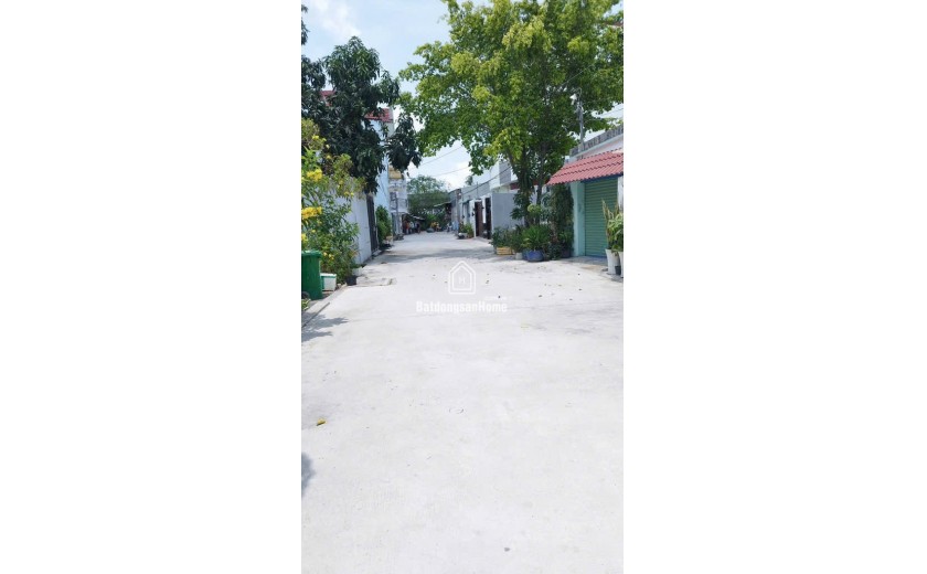 Bán nhà đẹp 7x25m, BTCT 2 lầu, 3PN, 4WC, sân vườn trước sau, giá tốt 6 tỷ 8