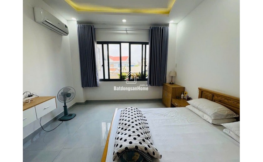 Bán nhà ngay ngã 4 GÒ MÂY - 68M2 - HXT - 4 TẦNG BTCT - 5.9 tỷ