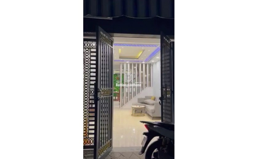 Cần bán gấp nhà 4 tầng, hẻm xe hơi, Huỳnh Tấn Phát-4x15- Chỉ 6 Tỷ 35