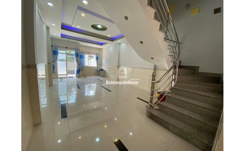 BÁN NHÀ HUỲNH TẤN PHÁT -TÂN PHÚ - 4.2M X 21M - 8 TỶ 8