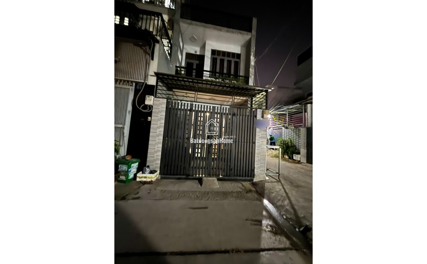 Bán lô góc 53/127/ Đường số 4, BHHB, Bình Tân - DTSD 100M2 - HXH 2 mặt hẻm - 2.9 tỷ