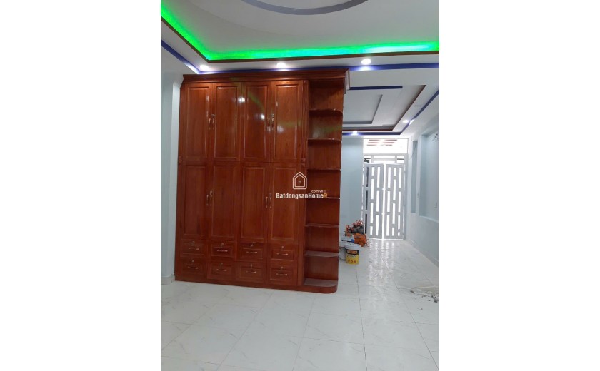 Bán nhà Quận 7 – DT 104,6m² (5x21m), kết cấu 3 tầng BTCT 8 TỶ 2