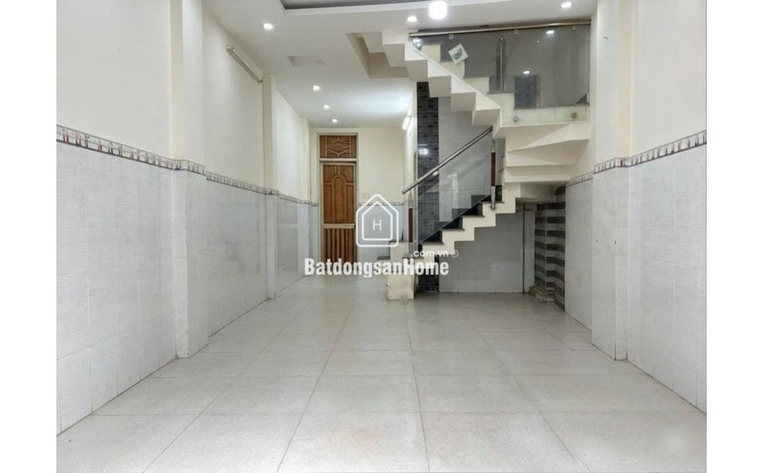 Bán nhà Lạc Long Quân, P10, Tân Bình - 4 tầng - 35m2 - chỉ 4.5 tỷ