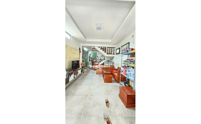 TIN THẬT bán nhà Tân Phú - 70m2 5 tầng LÔ GÓC ngang 4x20 đường trước nhà 13m, vỉa hè,