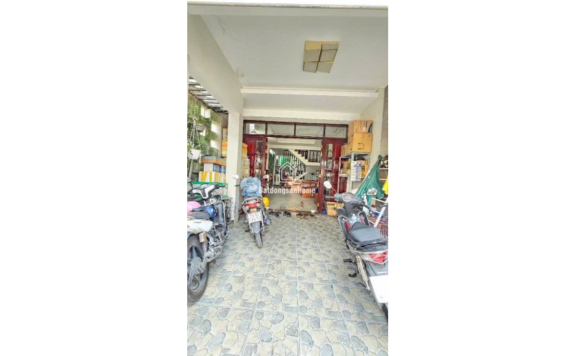 TIN THẬT bán nhà Tân Phú - 70m2 5 tầng LÔ GÓC ngang 4x20 đường trước nhà 13m, vỉa hè,