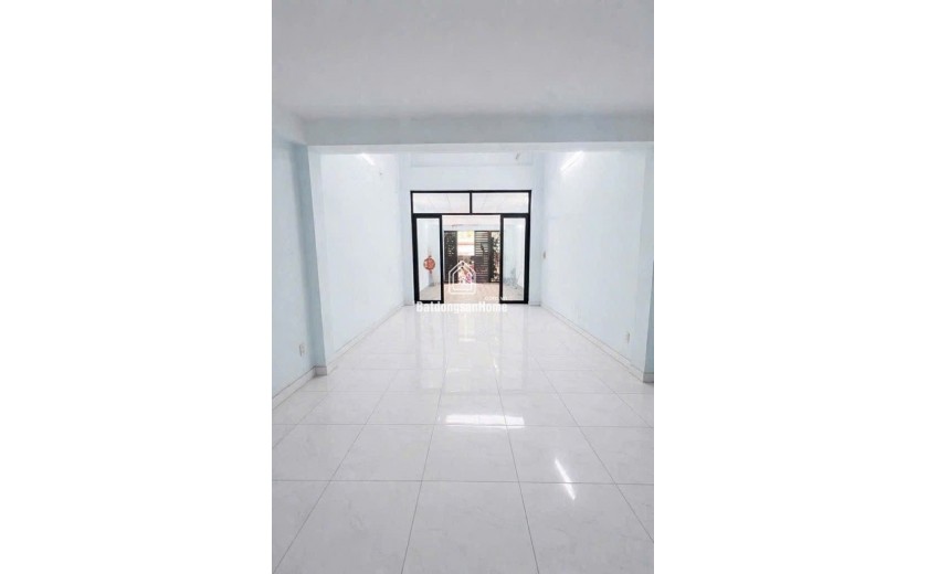 TIN THẬT bán nhà Tân Phú - 110m2 5 tầng , ngang 5x20 đường trước nhà 13m, vỉa hè,