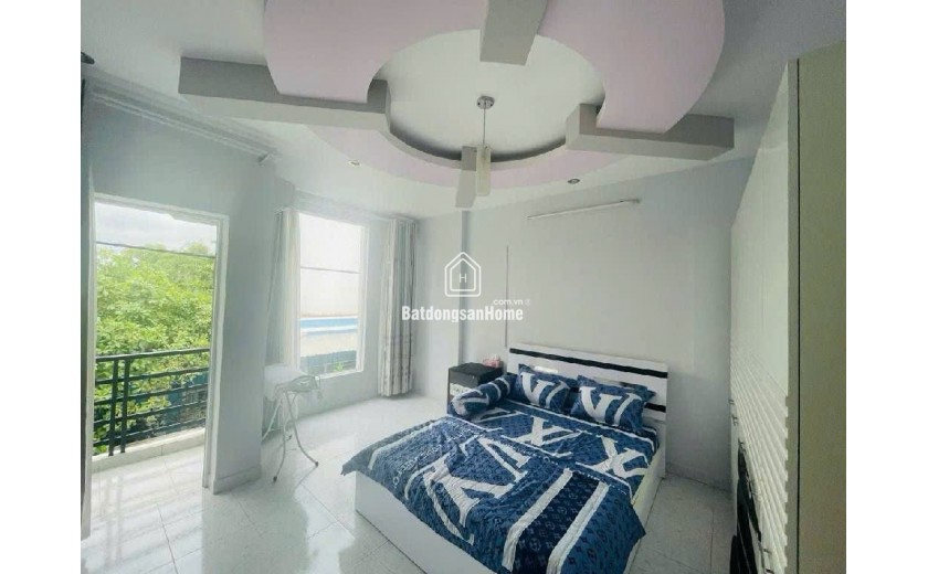 Quá Rẻ Chỉ 7 TỶ 050 HẺM XE Hơi Quận 7